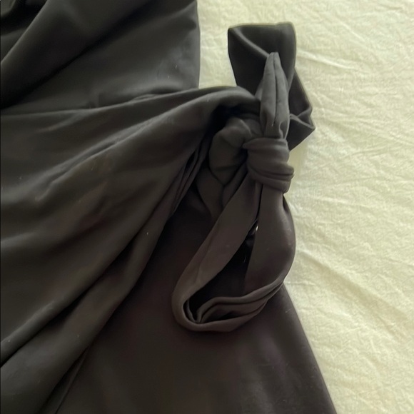 Aritzia Saturn Sleeveless Dress - Picture 5 of 5